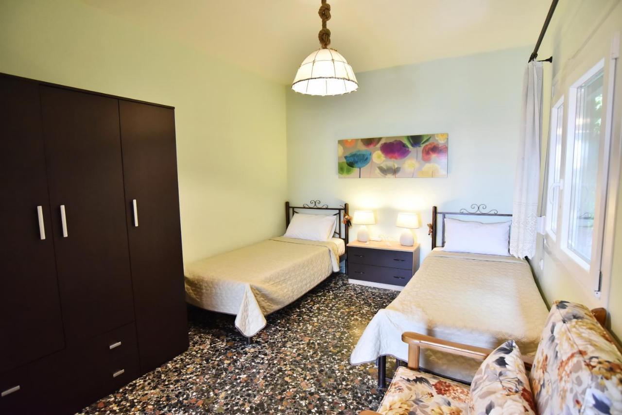 Xenophon House Villa Palaiontsiflikion Luaran gambar