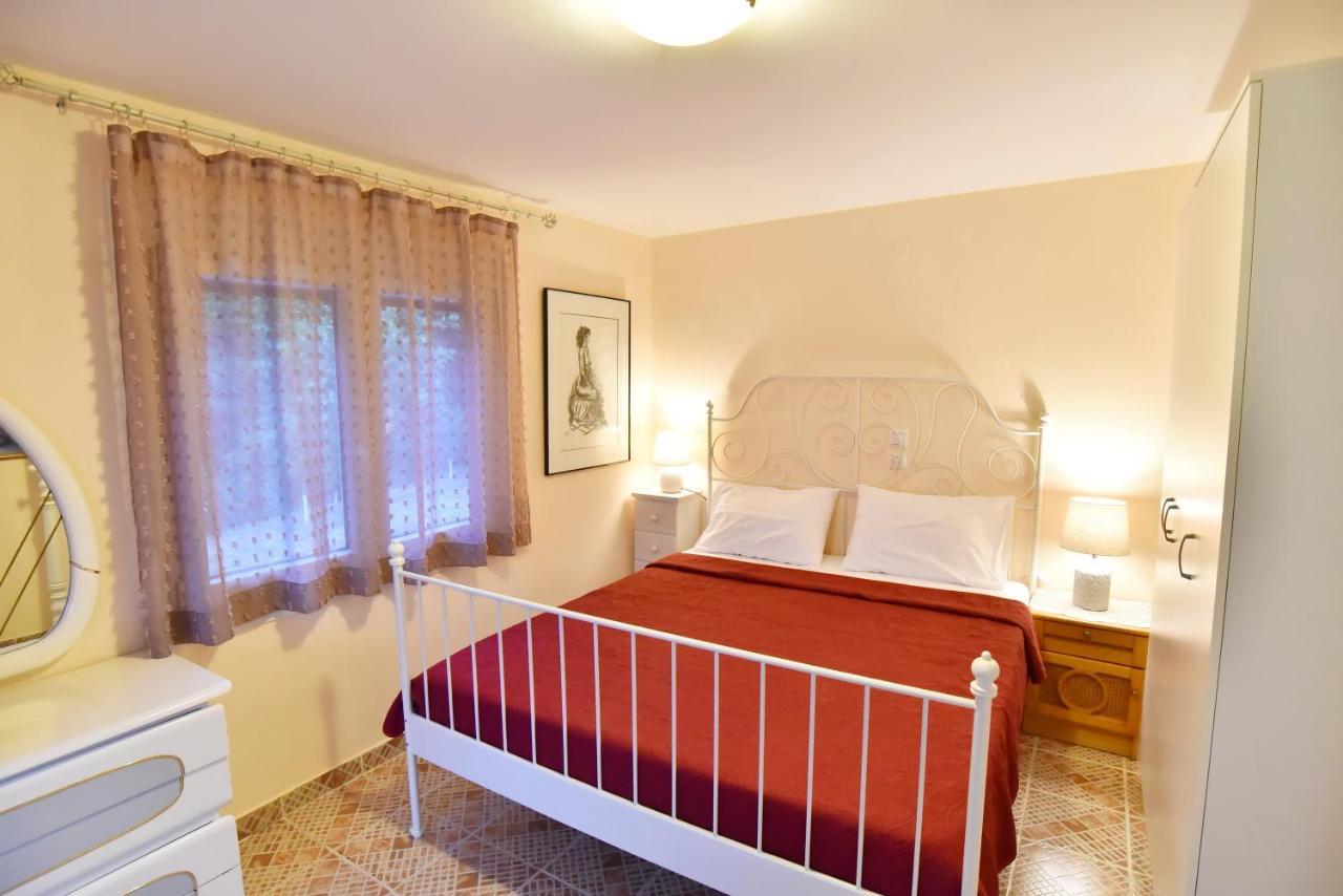 Xenophon House Villa Palaiontsiflikion Luaran gambar